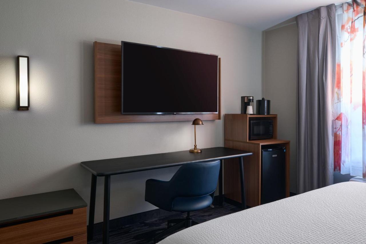 Fairfield Inn And Suites By Marriott Winchester Eksteriør billede