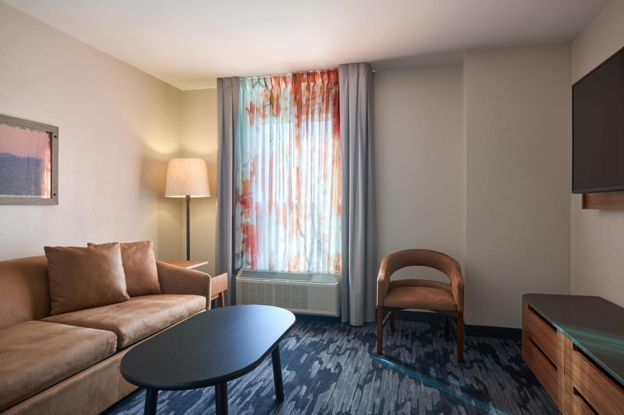 Fairfield Inn And Suites By Marriott Winchester Eksteriør billede