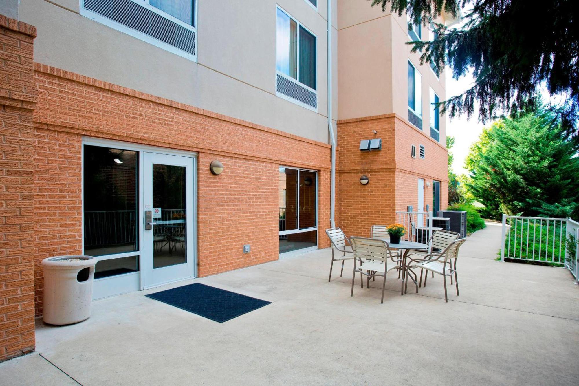Fairfield Inn And Suites By Marriott Winchester Eksteriør billede